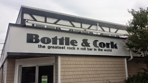 Bar «Bottle & Cork», reviews and photos, 1807 DE-1, Dewey Beach, DE 19971, USA