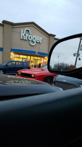 Grocery Store «Kroger», reviews and photos, 4211 S 3rd St, Louisville, KY 40214, USA