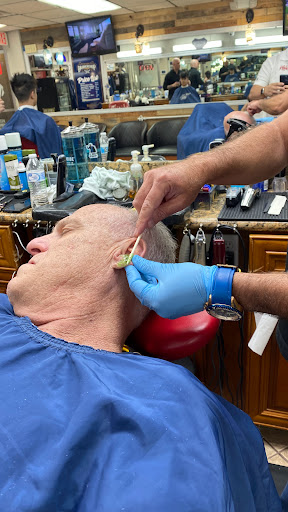 Barber Shop «Classic Barbers Shop», reviews and photos, 6226 S Dixie Hwy, South Miami, FL 33143, USA