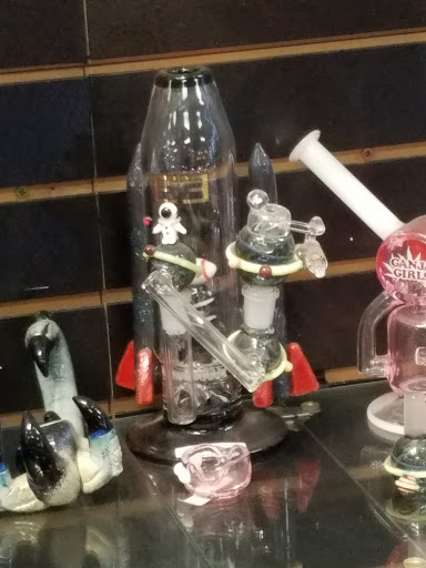 Tobacco Shop «Puffs Smoke Shop», reviews and photos, 9458 Whittier Blvd, Pico Rivera, CA 90660, USA