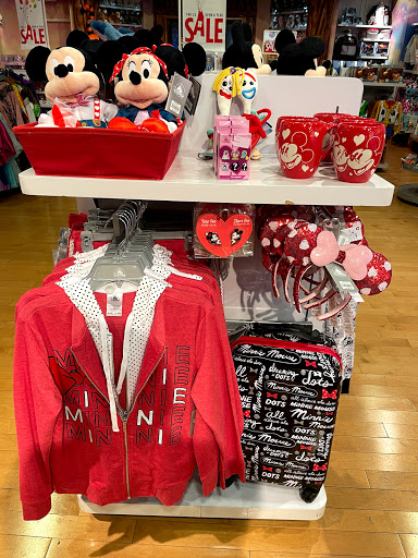 Toy Store «Disney Store», reviews and photos, 564 Great Northern Shop Center, North Olmsted, OH 44070, USA