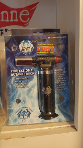 Tobacco Shop «Apparatus Smoke Shop», reviews and photos, 284 Cowesett Ave, West Warwick, RI 02893, USA