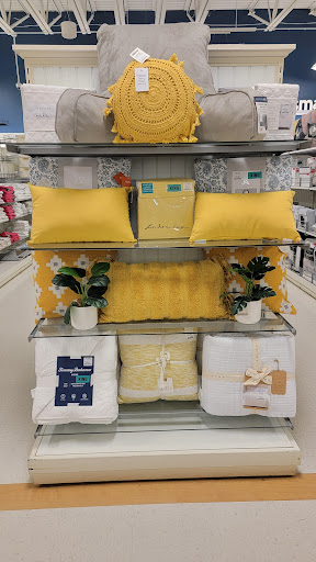 Department Store «Marshalls», reviews and photos, 99 Massillon Marketplace Dr SW, Massillon, OH 44646, USA