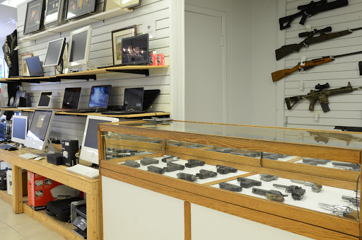 Pawn Shop «Olde City Jewelry & Pawn», reviews and photos, 2590 US-1, St Augustine, FL 32086, USA