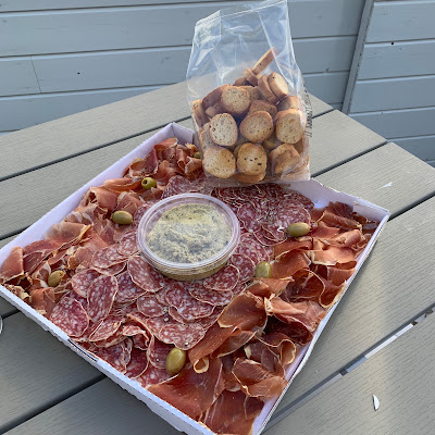 Au bon saucisson à Rivedoux-Plage