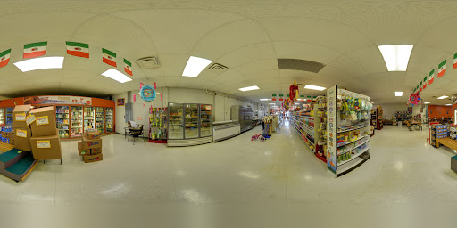 Grocery Store «La Misma Luna Supermarket», reviews and photos, 2901-2977 London Rd, Eau Claire, WI 54701, USA