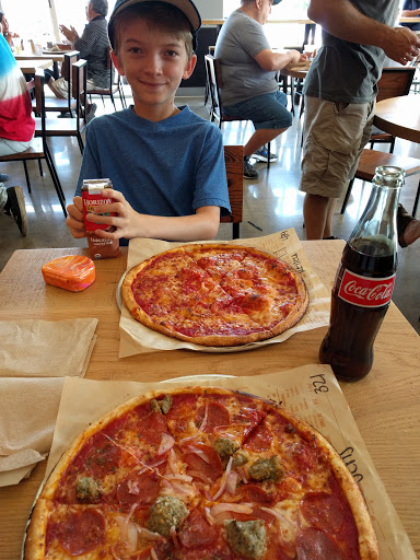 Shopping Mall «Creekside Commons Shopping Center», reviews and photos, Mentor Ave, Mentor, OH 44060, USA