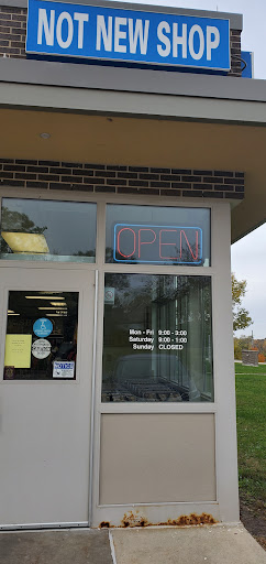 Not New Shop, 705 E University Ave # 300, Des Moines, IA 50316, USA, 