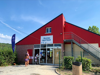 Téléski nautique - Base de Loisirs de Caniel Vittefleur