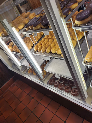 Donut Shop «Great American Donut Shop», reviews and photos, 901 US-31 BYP, Bowling Green, KY 42101, USA