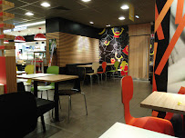 Atmosphère du Restauration rapide McDonald's à Saint-Germain-lès-Corbeil - n°3
