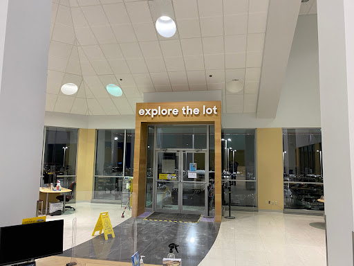 Used Car Dealer «CarMax», reviews and photos, 8200 120th Ave, Kenosha, WI 53142, USA