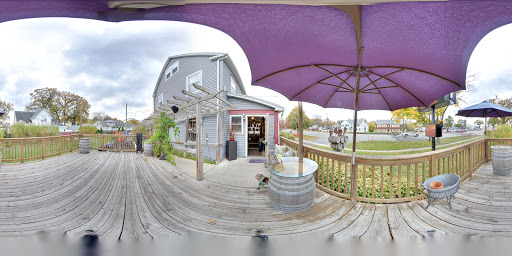 Wine Store «1st Avenue Wine House», reviews and photos, 3412 1st Ave NE, Cedar Rapids, IA 52402, USA