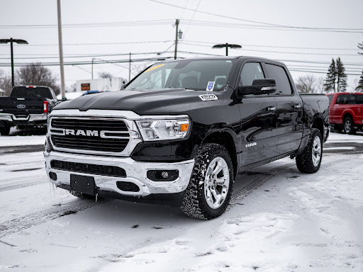 Used Car Dealer «Pioneer Truck Sales Inc», reviews and photos, 1642 W Henrietta Rd, Avon, NY 14414, USA