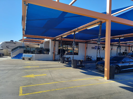 Clean Freak Car Wash en Scottsdale