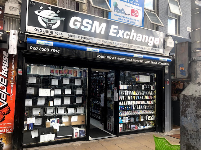 Reviews of The GSM Exchange (iPhone Samsung Repair Expert in London UK) in London - Cell phone store