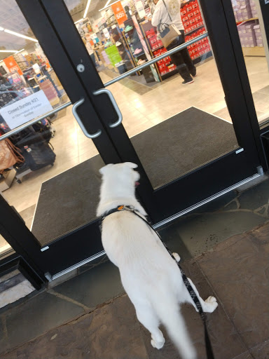 Shopping Mall «Thruway Shopping Center», reviews and photos, 300 S Stratford Rd, Winston-Salem, NC 27103, USA