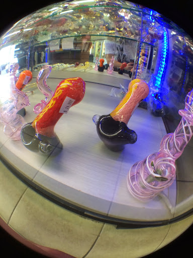 Tobacco Shop «Smokeyz Smoke Shop», reviews and photos, 410 Euclid St #7, Anaheim, CA 92802, USA