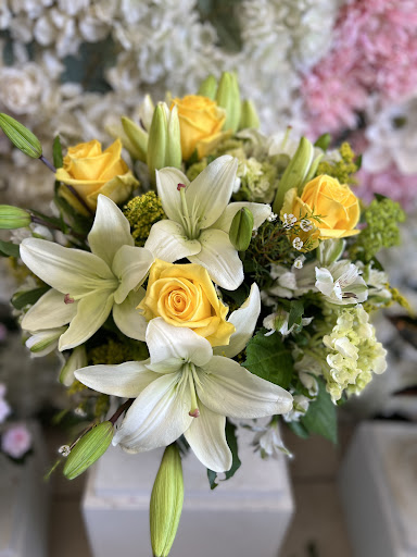 Azar Florist, 13976 Westheimer Rd, Houston, TX 77077, USA, 