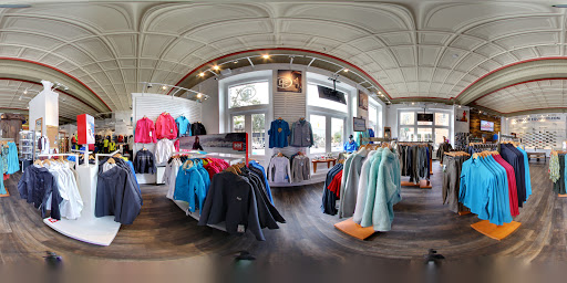 Sportswear store Wilmington