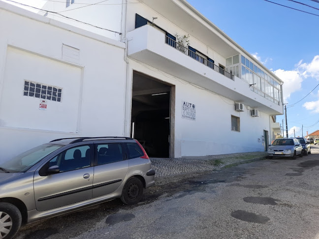 Avaliações doReparadora Auto em Santa Iria em Loures - Loja de móveis