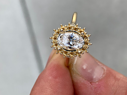 Jewelry Store «Edward Warren Jewelers», reviews and photos, 1610 Cross Creeks Blvd, Pickerington, OH 43147, USA