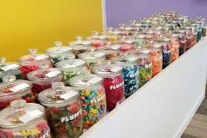 Fluffy's Candy image