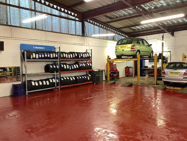 Enterprise Motors Bedford LTD - Auto repair shop