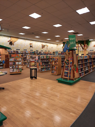 Book Store «Barnes & Noble», reviews and photos, 614 S Meadow St, Ithaca, NY 14850, USA