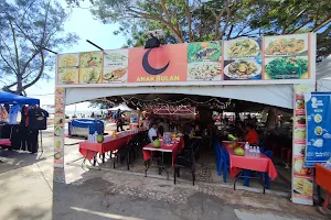 Tanjung Aru Beach Night Market image
