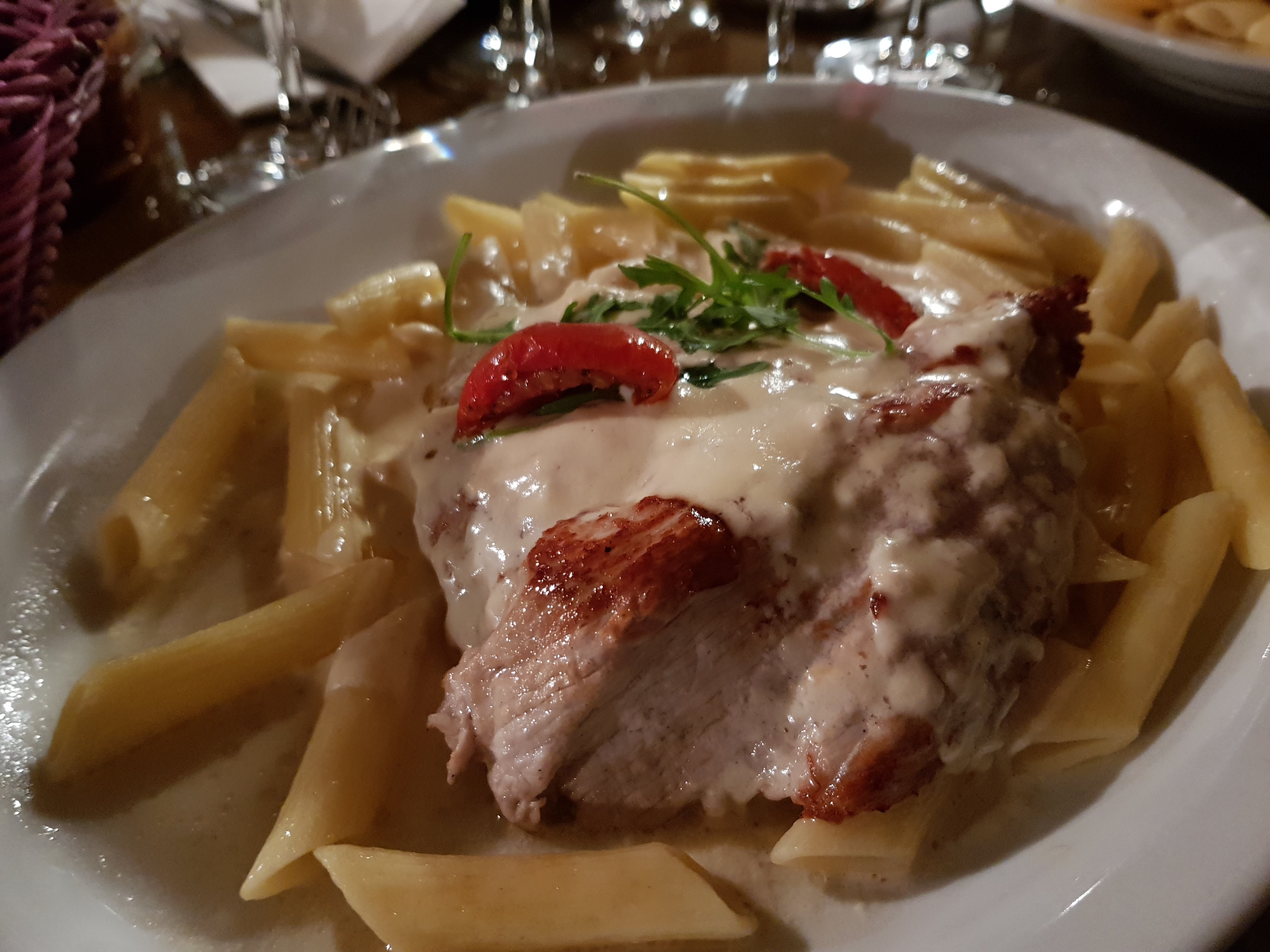 Photo n° 2 de l'avis de Yan.e fait le 20/01/2018 à 20:23