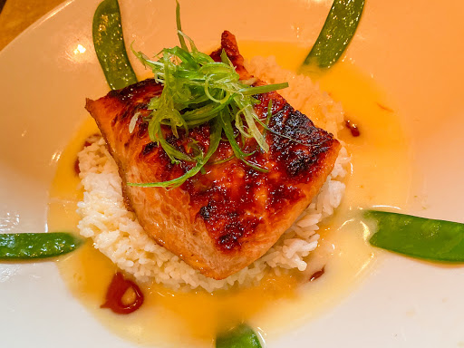 Restaurant «The Cheesecake Factory», reviews and photos, 610 Burr Ln, Lake Grove, NY 11755, USA