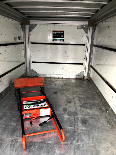 Truck Rental Agency «U-Haul Moving & Storage of Point Loma», reviews and photos, 3820 Midway Dr, San Diego, CA 92110, USA