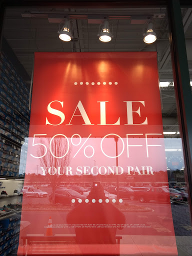 Shoe Store «SKECHERS Factory Outlet», reviews and photos, 537 Monmouth Rd, Jackson, NJ 08527, USA