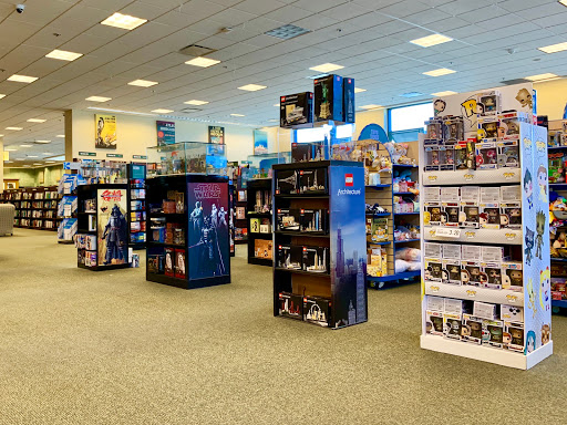 Book Store «Barnes & Noble», reviews and photos, 113 W County Center, Des Peres, MO 63131, USA