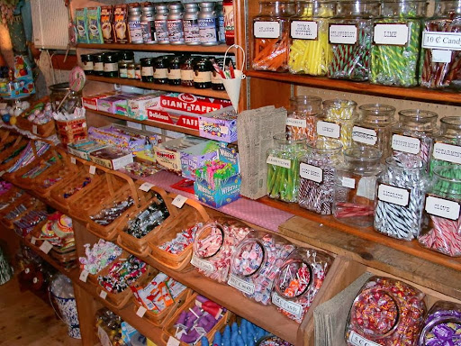 Candle Store «Whiffle Tree Country Store & Candle Co», reviews and photos, 101 Andover Rd, Billerica, MA 01821, USA