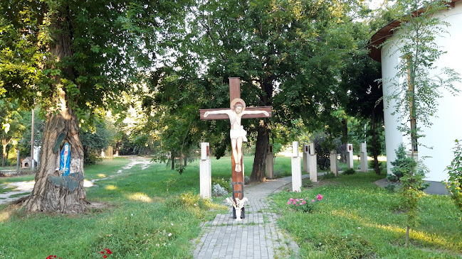 Kecskeméti Műkertvárosi Assisi Szent Ferenc templom stációkkal - Kecskemét