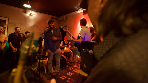 CASA FIGARI // Bar de Jazz