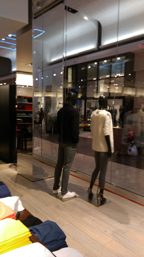 Shopping Mall «Westfield Garden State Plaza», reviews and photos, 1 Garden State Plaza, Paramus, NJ 07652, USA