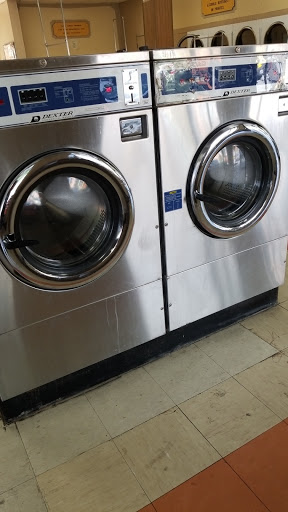 Laundromat «Launderland», reviews and photos, 1148 Huntington Dr, Duarte, CA 91010, USA