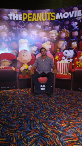 Movie Theater «AMC Loews Foothills 15», reviews and photos, 7401 N la Cholla Blvd #144, Tucson, AZ 85741, USA