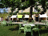 Atmosphère du Restaurant français Le Temps des Mets à Saint-Jean-de-Côle - n°2