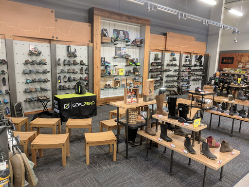 Camping Store «REI», reviews and photos, 6424 Sawmill Rd, Columbus, OH 43235, USA