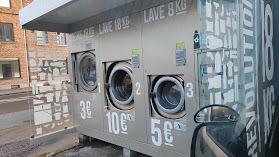 Laverie Automatique Revolution laundry