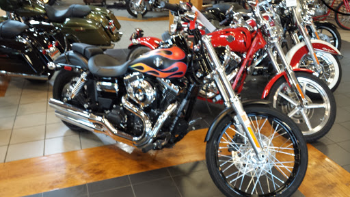 Harley-Davidson Dealer «Boardtracker Harley-Davidson», reviews and photos
