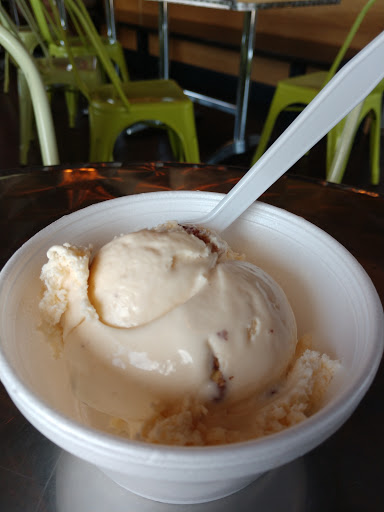 Ice Cream Shop «Jiffy Treat Homemade Ice Cream», reviews and photos, 223 S Pete Ellis Dr # 3A, Bloomington, IN 47408, USA