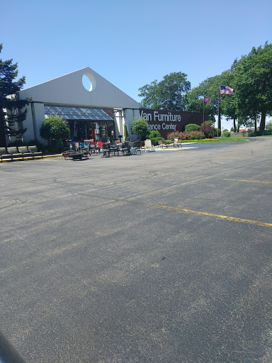 Furniture Store «Art Van Furniture - Muskegon», reviews and photos, 630 Seminole Rd, Muskegon, MI 49441, USA