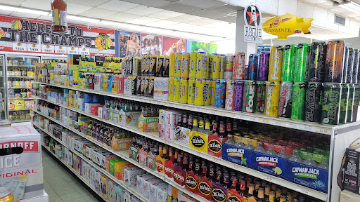 Liquor Store «Westmont Liquors», reviews and photos, 310 Ogden Ave, Westmont, IL 60559, USA
