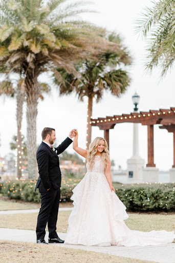 Bridal Shop «The White Magnolia Bridal Collection», reviews and photos, 1716 Hendricks Ave, Jacksonville, FL 32207, USA