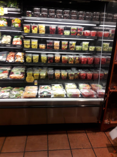 Grocery Store «The Fresh Market», reviews and photos, 2510 Quarry Lake Dr, Baltimore, MD 21209, USA